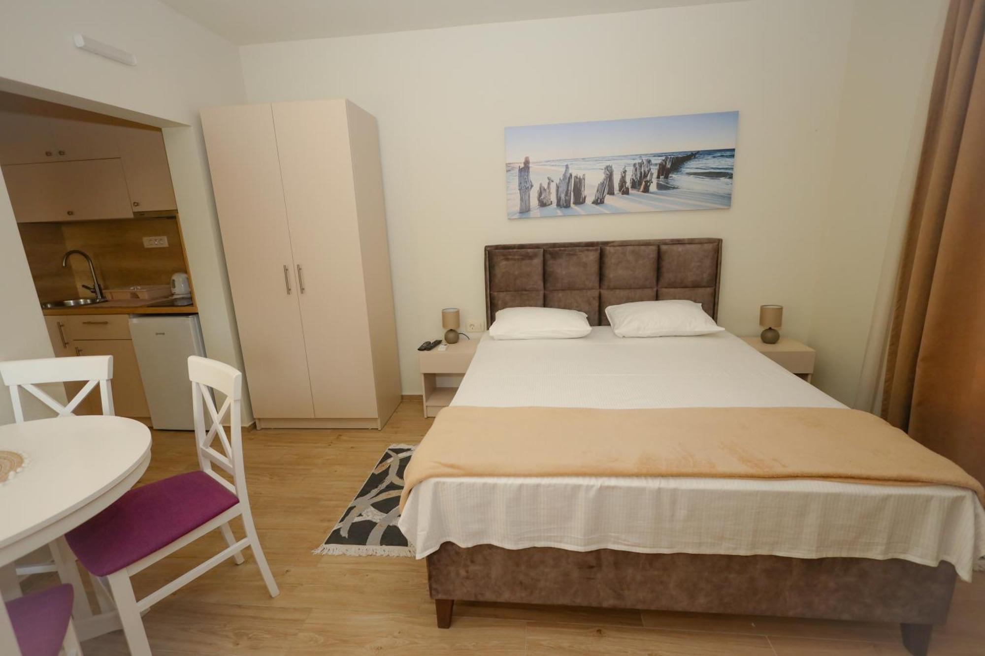 Apartments Milanovic 赫尔采格诺维 外观 照片